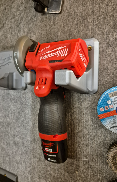 Milwaukee M12 Cut-Off Tool Wall Hanger Mount
