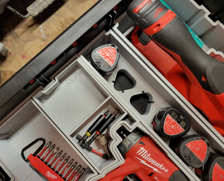 Milwaukee Packout Drawer Insert For 6 x M12 2Ah Batteries - Fits 2 and 3 Drawer Unites